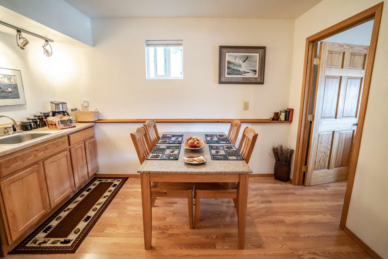 Bears Den Alaska Lodging スワード エクステリア 写真