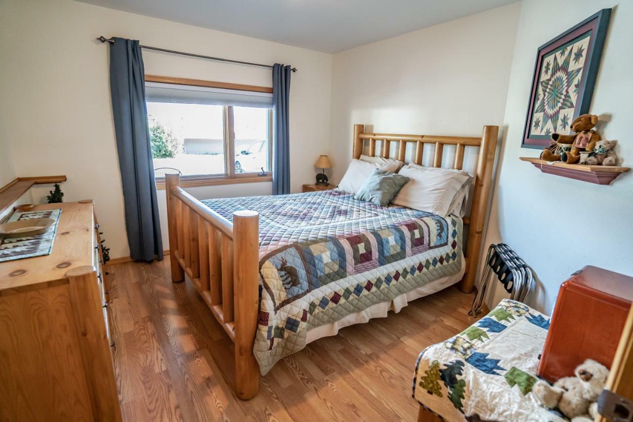 Bears Den Alaska Lodging スワード エクステリア 写真